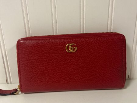 Wallet Luxury Designer By Gucci, Size: Medium Sale