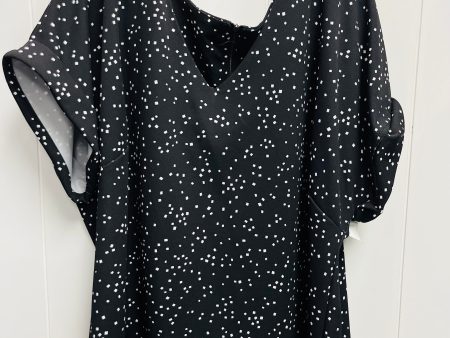 Top Short Sleeve By Melloday In Black & White, Size: 2x For Sale