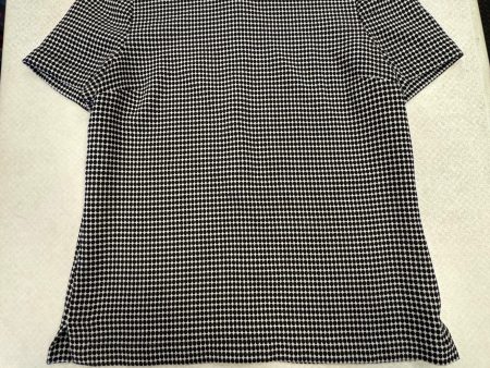 Top Short Sleeve By Liz Claiborne In Polkadot Pattern, Size: M Cheap