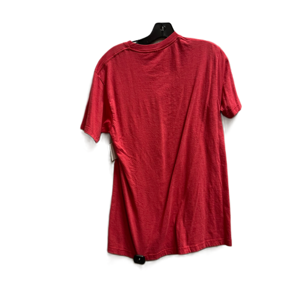 Top Short Sleeve Basic By Clothes Mentor In Red, Size: M on Sale